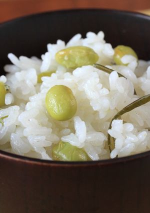 だし昆布のうまみがきいてる！枝豆ごはん-レシピのメイン写真