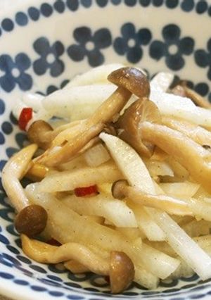 大根・しめじのペペロンチーノ！止まらない-レシピのメイン写真