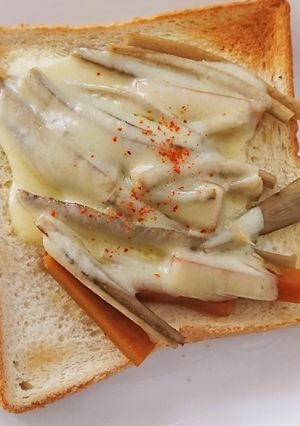 *きんぴらチーズトースト*-レシピのメイン写真
