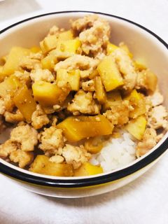 たけのこ入り鶏そぼろ丼-レシピのメイン写真