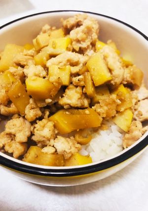 たけのこ入り鶏そぼろ丼-レシピのメイン写真