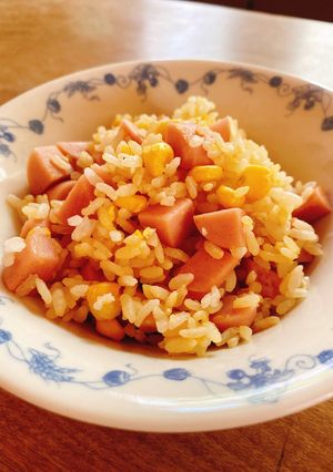 お魚ソーセージで꙳★*ﾟチャーハン-レシピのメイン写真