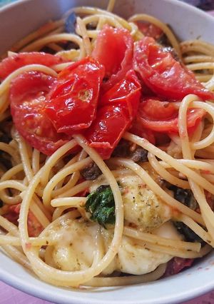 トマト&モッツァレラチーズのバジルパスタ-レシピのメイン写真