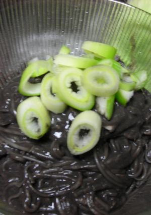 黒素麺-レシピのメイン写真