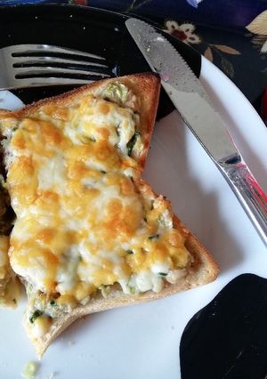餃子のたねリメイク　餃子トースト-レシピのメイン写真