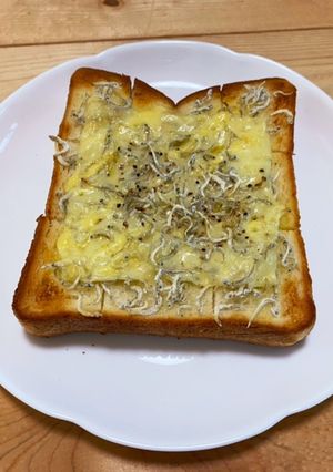 じゃこチーズトースト-レシピのメイン写真