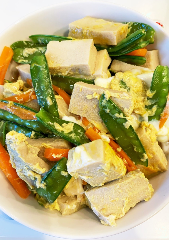 さやえんどうと高野豆腐の卵とじ-レシピのメイン写真