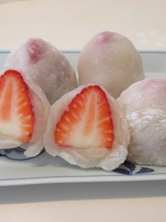 白花豆あんこのいちご大福-レシピのメイン写真
