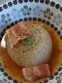 血液サラサラ 炊飯器で丸ごと玉ねぎスープ-レシピのメイン写真