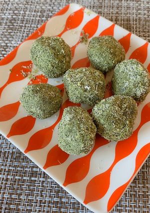 緑茶で抹茶風◎スノーボール　電子レンジで-レシピのメイン写真