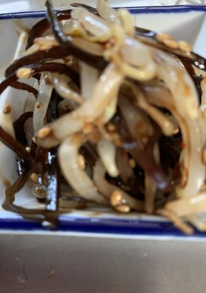 【材料2つ】もやしとゴマこんぶ和え-レシピのメイン写真