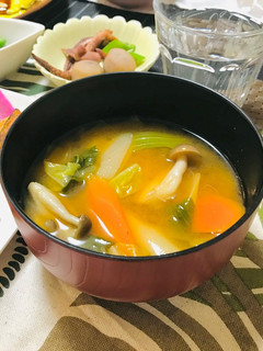 残り物野菜でピリ辛キムチスープ-レシピのメイン写真