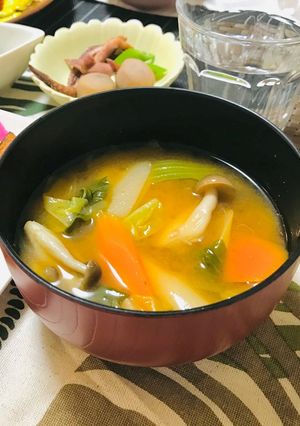 残り物野菜でピリ辛キムチスープ-レシピのメイン写真