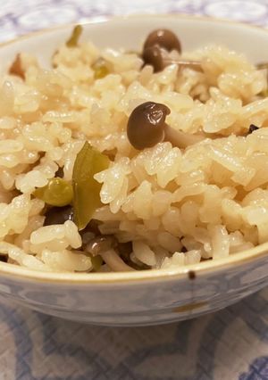 きのこやちくわなど〜絶品☆炊き込みご飯-レシピのメイン写真
