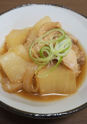 【簡単】鶏ももと大根のさっぱり煮-レシピのメイン写真