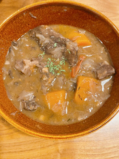 牛スネ肉の赤ワイン煮込み-レシピのメイン写真