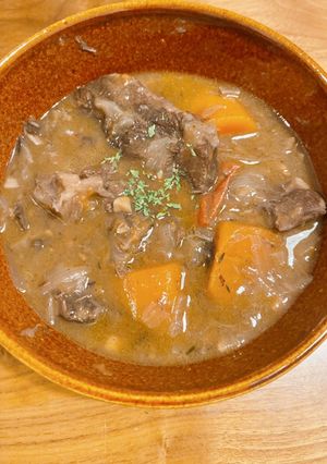 牛スネ肉の赤ワイン煮込み-レシピのメイン写真