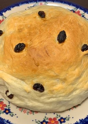 【ストウブで作る】手ごねレーズンパン-レシピのメイン写真
