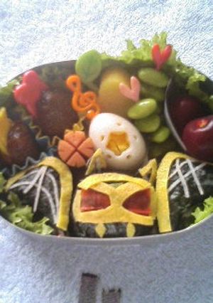 キャラ弁☆キバットバットおにぎり-レシピのメイン写真