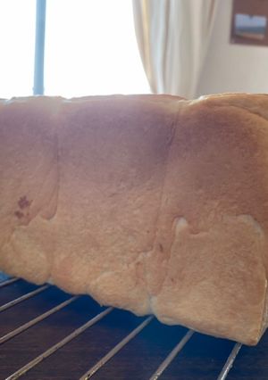 生クリーム入り食パン-レシピのメイン写真