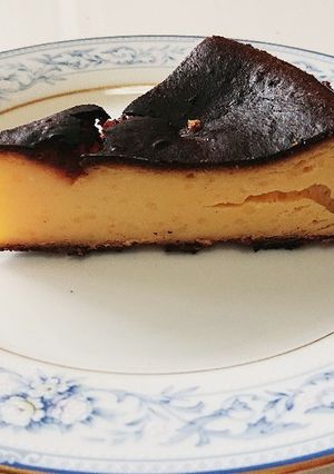 バスクチーズケーキ-レシピのメイン写真