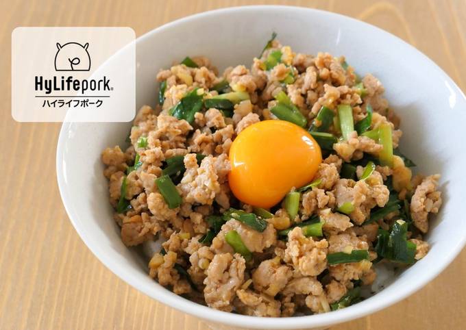 スタミナ満点！豚ひき肉のニラ味噌丼 by ハイライフポーク 【クックパッド】 簡単おいしいみんなのレシピが392万品