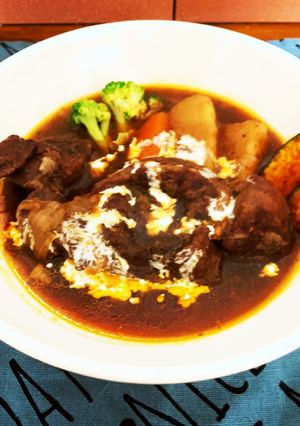 圧力鍋で柔らか♡牛スネ肉の煮込みステーキ-レシピのメイン写真