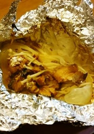 かんたん野菜料理　玉葱とサバ缶ホイル焼き-レシピのメイン写真