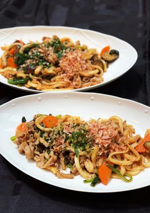 茄子と豚バラの簡単美味しい焼うどん-レシピのメイン写真