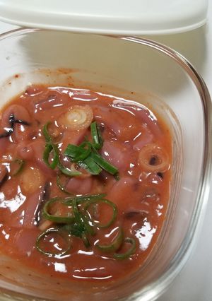 ご飯のお供に！塩辛にんにく風味-レシピのメイン写真