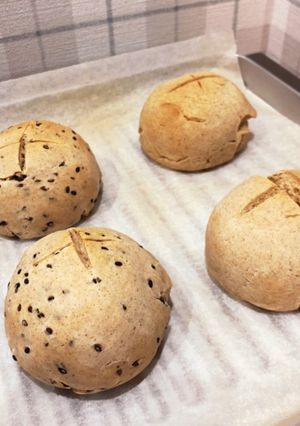 黒胡麻チーズパン　はったい粉入り-レシピのメイン写真