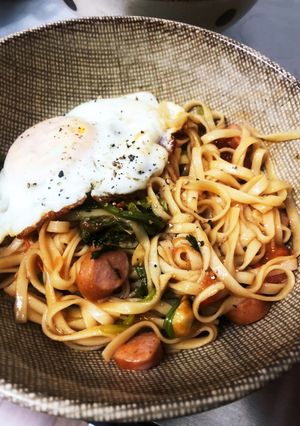 トマトとほうれん草の炒め麺-レシピのメイン写真
