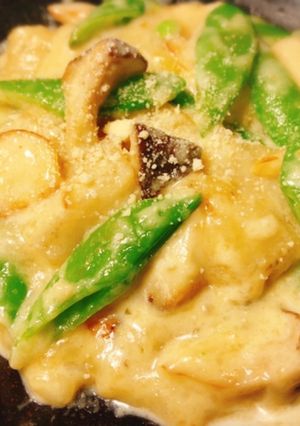 スナップエンドウとお餅のニョッキ風-レシピのメイン写真