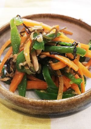 超簡単！味付なし！無限ピーマン＆にんじん-レシピのメイン写真