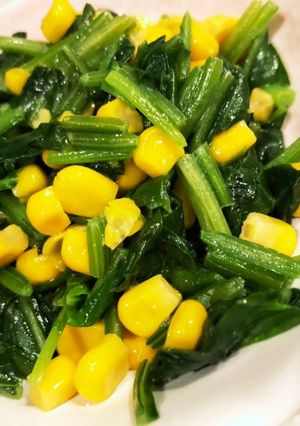 調味料1つ☆ほうれん草とコーンのマヨ炒め-レシピのメイン写真