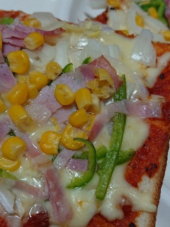 お手軽な手作りピザです♪(๑´ω`๑)b-レシピのメイン写真