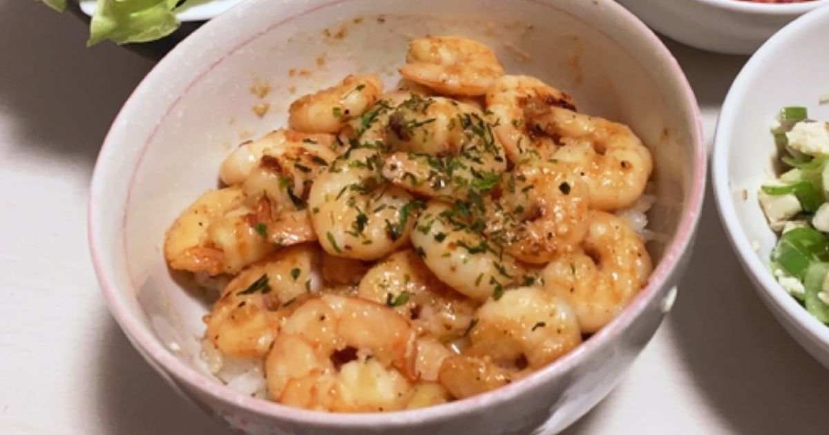 海老チーズガリバタ丼 by 赤りんご 【クックパッド】 簡単おいしい