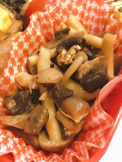 お弁当☆しめじのバタぽん炒め-レシピのメイン写真