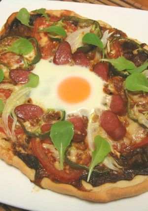 レトルトカレーでお気軽ピザ-レシピのメイン写真