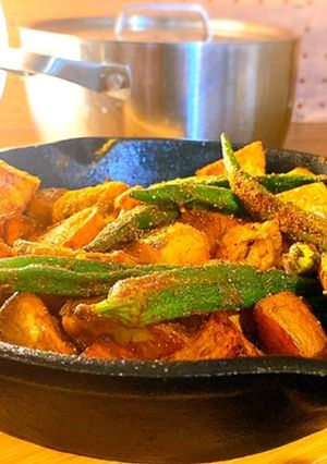 ポテトとオクラのスパイス炒め-レシピのメイン写真