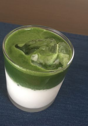 綺麗で美味しい✨二層の抹茶ラテの作り方-レシピのメイン写真