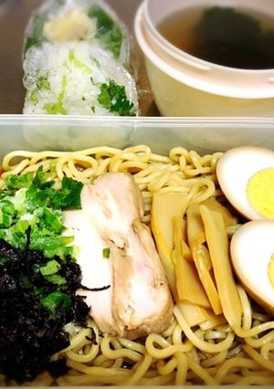お弁当★油そば風冷製ラーメン/おにぎり★-レシピのメイン写真
