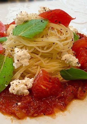 冷製パスタ・カプレーゼ風-レシピのメイン写真
