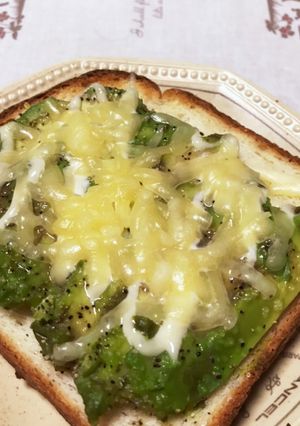 簡単☆朝食に！アボカドチーマヨトースト！-レシピのメイン写真