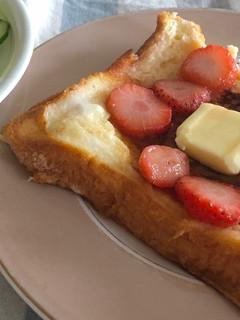 イチゴフレンチトースト(朝ごはん)-レシピのメイン写真