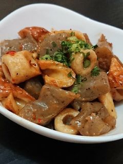 ちくわと蒟蒻のぴりっと味噌炒め-レシピのメイン写真