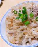 ピリッと辛いえのきとお肉の炊き込みご飯