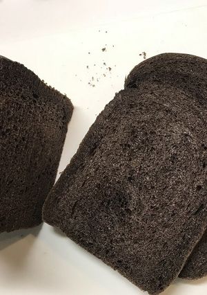 ブラックココア食パン HB 黒い！　-レシピのメイン写真