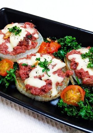 新玉ねぎのソテー★コンビーフ＆チーズのせ-レシピのメイン写真