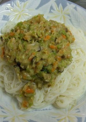野菜の味噌炒めのせ そうめん-レシピのメイン写真